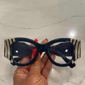 Luxury Fashion Frames